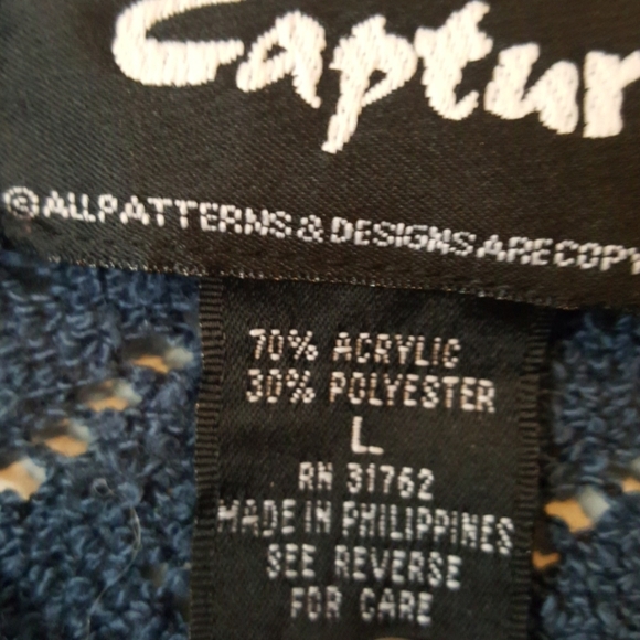 Capture Crocheted blue crop top button-up sweater - Picture 4 of 7